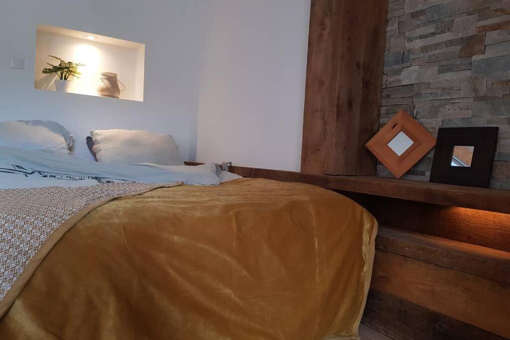 L'Idyllique - Studio Prive Sous Maison Saint-Didier-sur-Beaujeu Eksteriør billede
