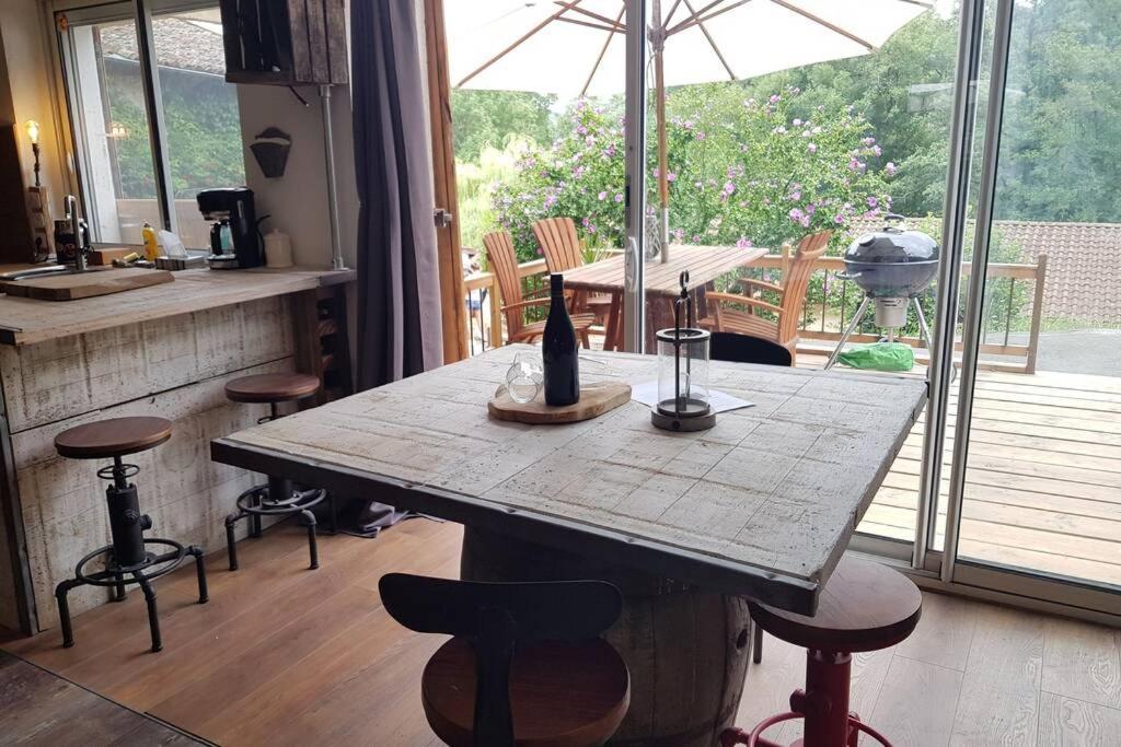 L'Idyllique - Studio Prive Sous Maison Saint-Didier-sur-Beaujeu Eksteriør billede