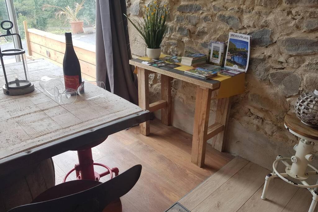 L'Idyllique - Studio Prive Sous Maison Saint-Didier-sur-Beaujeu Eksteriør billede