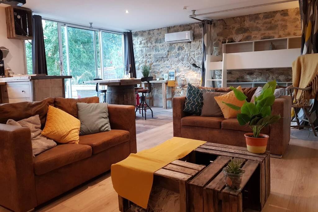 L'Idyllique - Studio Prive Sous Maison Saint-Didier-sur-Beaujeu Eksteriør billede